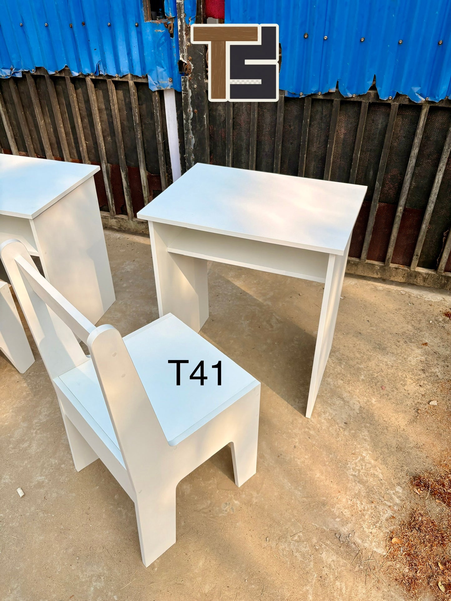 School Table Set Code : T41
