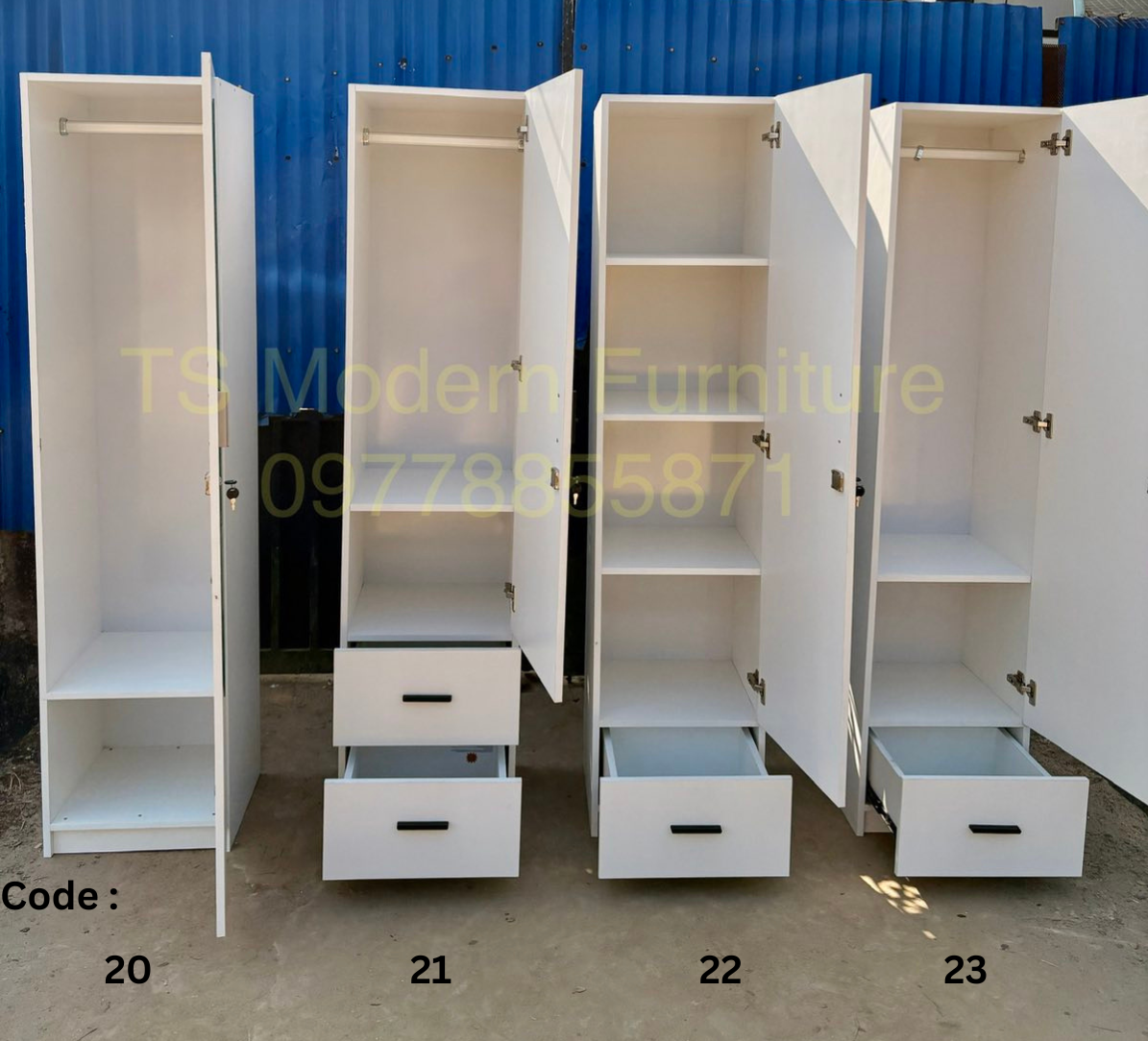 Smart Wardrobe - 17 x 16 x 72 Inches Blockboard With 1x4ft  Mirror Code 23