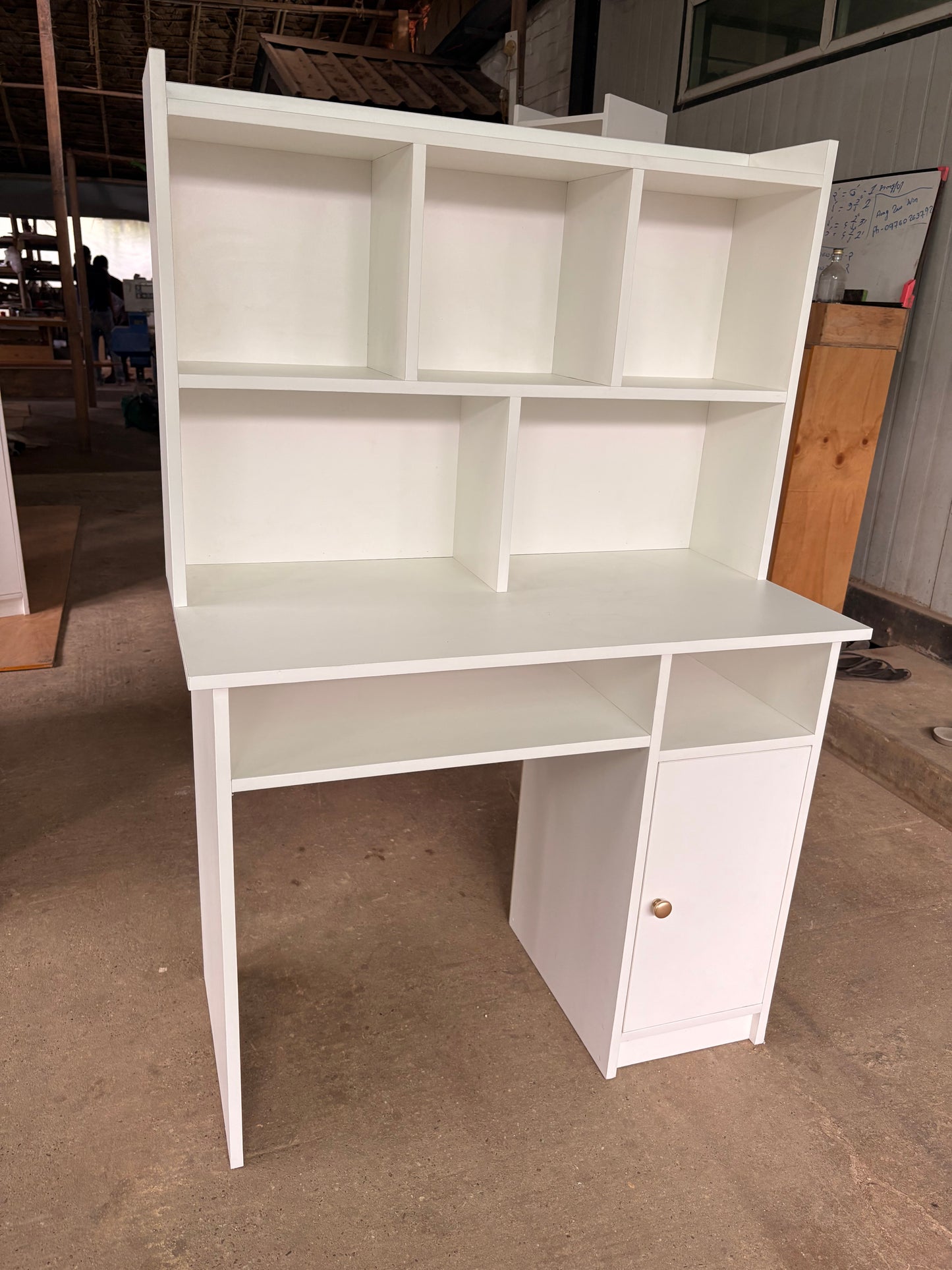 Studying Table with Bookshelf - Code No. T43