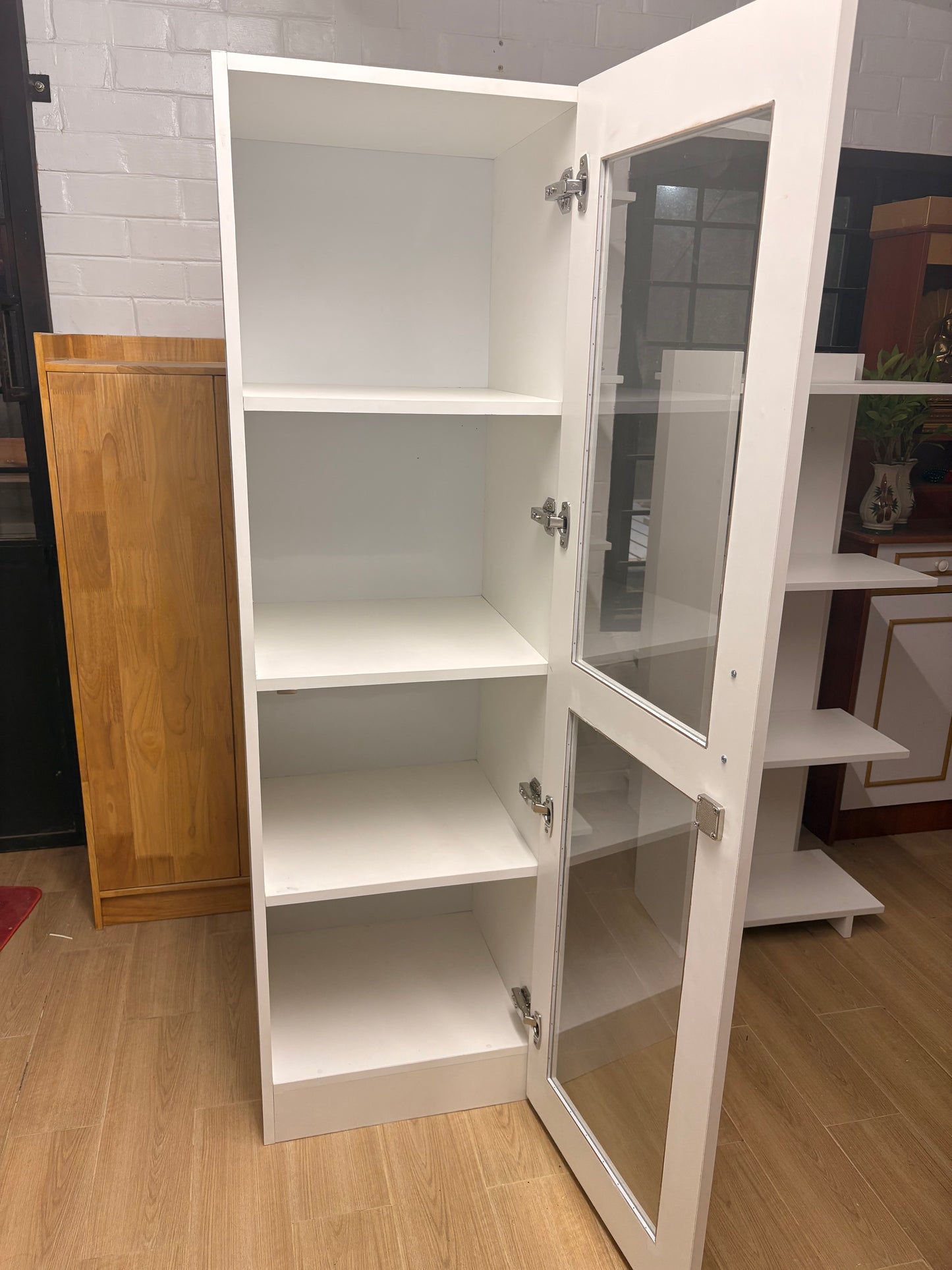 Blockboard Cabinet with Glass Door - 18 x 16 x 60 Inches Code No. T17