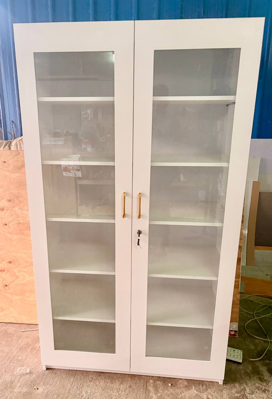 36 x 14 x 60 Inches Blockboard Cabinet with Lock & Lighting 7 Layers Code : T19